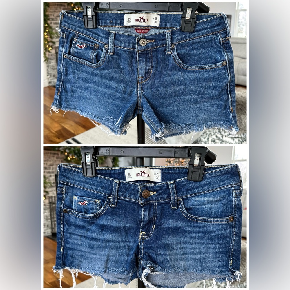 2 Pair of Hollister Shorts Size 26 / 3